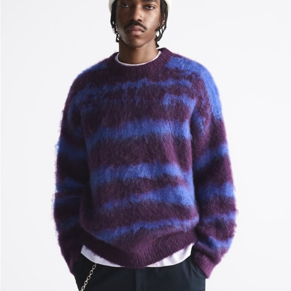 Zara Men’s Brushed Jacquard Sweater